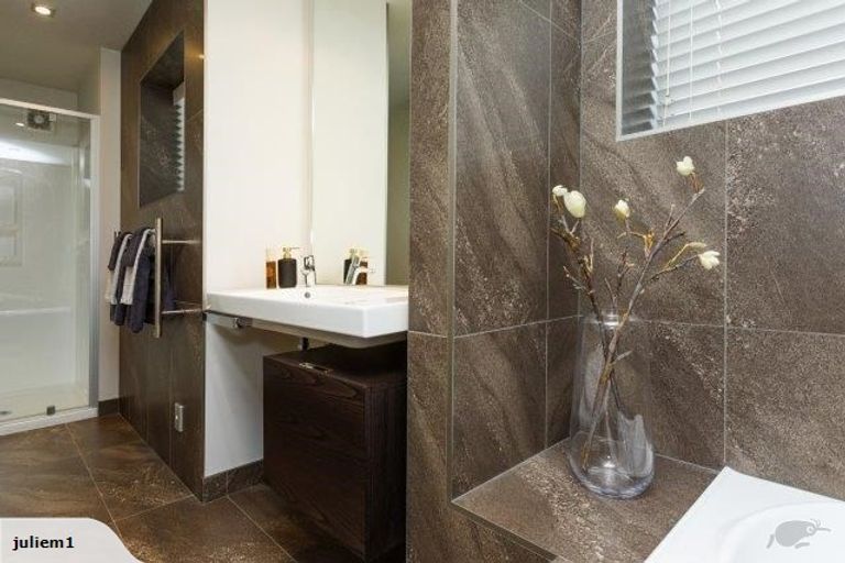 Photo of property in 64a Ihaka Street, Hokowhitu, Palmerston North, 4410