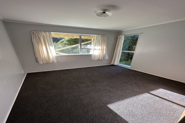 Photo of property in 9 Monmouth Way, Wilton, Wellington, 6012