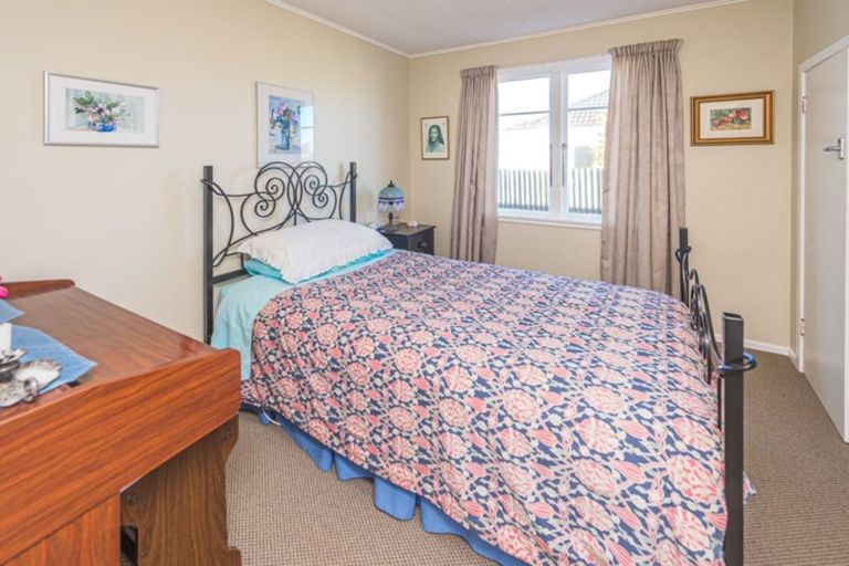 Photo of property in 188 Cornfoot Street, Castlecliff, Whanganui, 4501