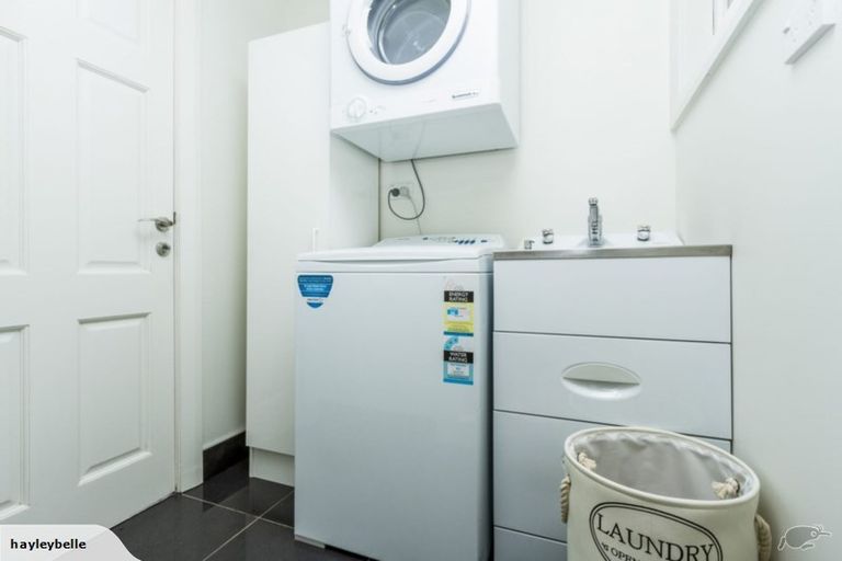 Photo of property in 1/2 Seaview Road, Milford, Auckland, 0620