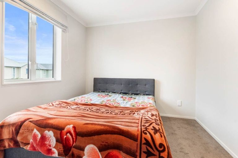 Photo of property in 35 Bellbird Street, Papakura, 2110