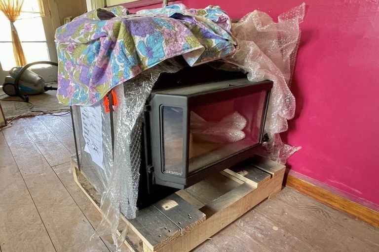 Photo of property in 6 Mary Street, Waimate, 7924