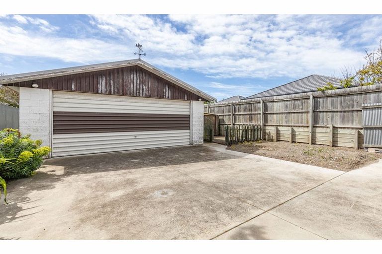 Photo of property in 21 Tonks Street, North New Brighton, Christchurch, 8083
