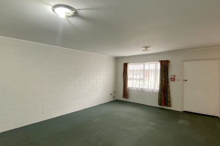 Photo of property in 1/11 Rotoiti Street, Johnsonville, Wellington, 6037