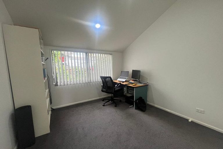 Photo of property in 6 Hoya Court, Henderson, Auckland, 0610