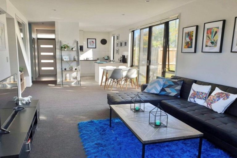 Photo of property in 216 Stanmore Road, Richmond, Christchurch, 8013