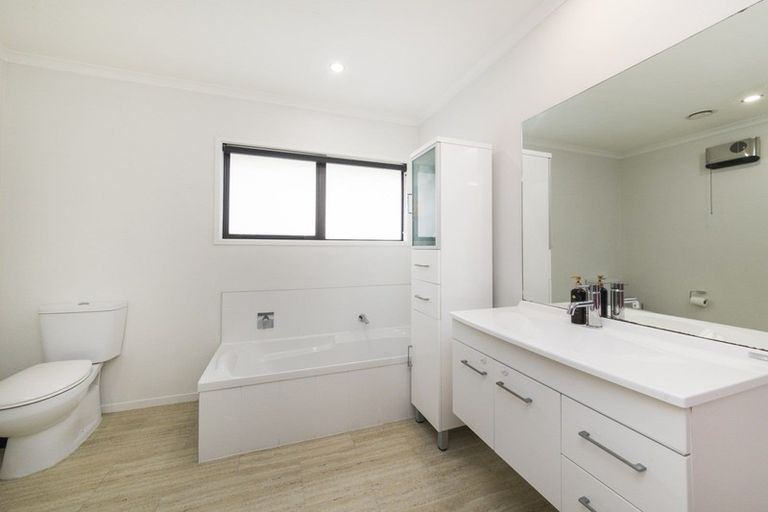 Photo of property in 317a Mount Biggs Road, Halcombe, Feilding, 4779