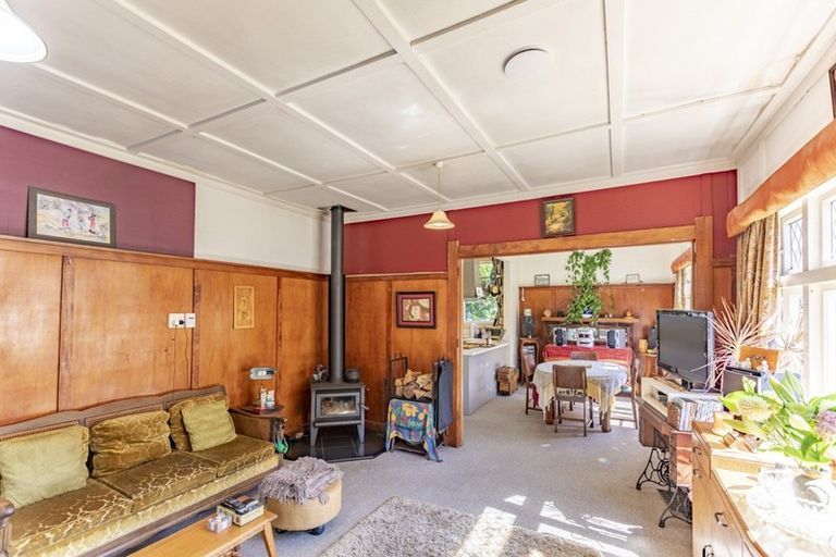 Photo of property in 45 Faraday Street, Hospital Hill, Napier, 4110
