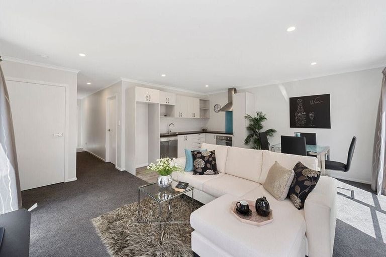 Photo of property in 3/13 Jones Crescent, Melville, Hamilton, 3206