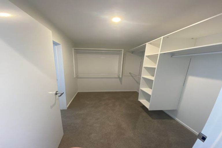 Photo of property in 2 Port Way, Rosehill, Papakura, 2113