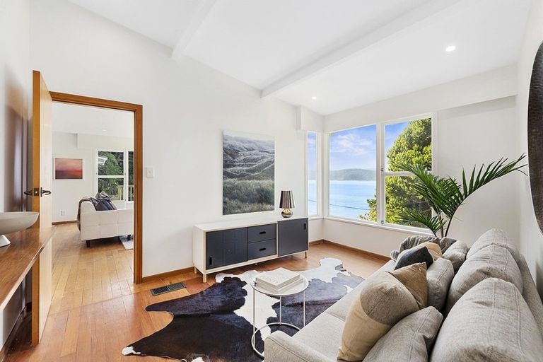 Photo of property in 20 Newport Terrace, Seatoun, Wellington, 6022