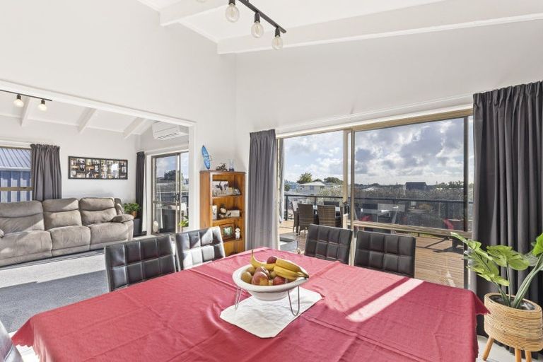 Photo of property in 129 Parklands Avenue, Bell Block, New Plymouth, 4312