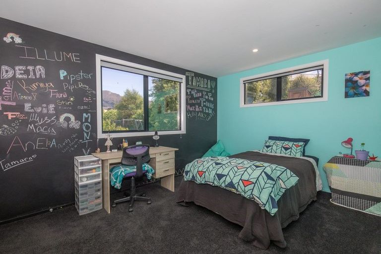 Photo of property in 14 Charles Court, Lake Hawea, Wanaka, 9382