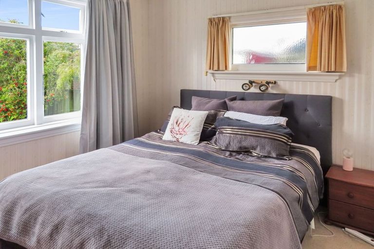 Photo of property in 30a Whitemans Road, Silverstream, Upper Hutt, 5019