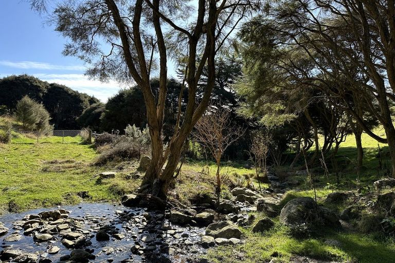 Photo of property in 136 Dons Creek Road, Waitati, 9085