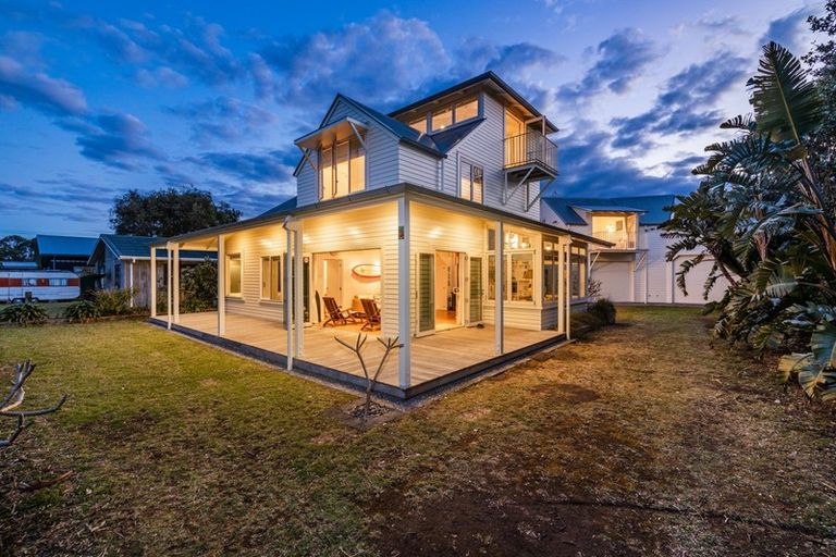 Photo of property in 20 Waetford Road, Matapouri, Whangarei, 0173