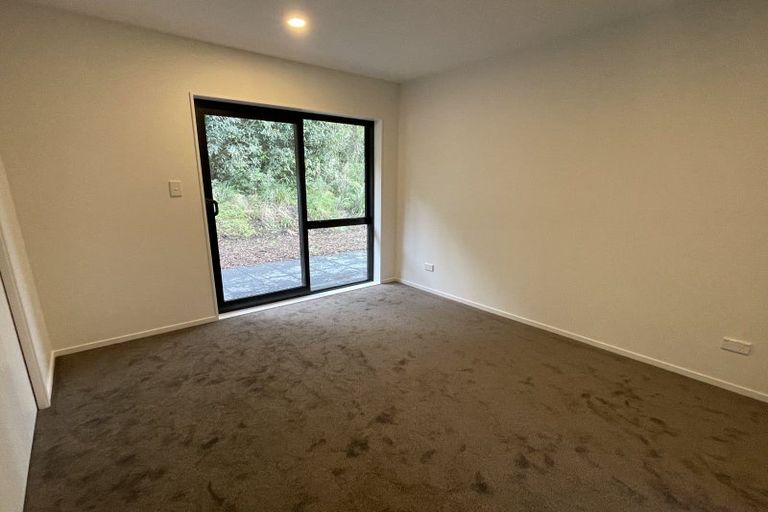 Photo of property in 7 Winnie Close, Acacia Bay, Taupo, 3330