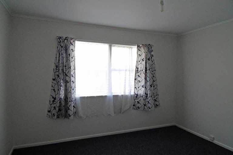 Photo of property in 65 Hobart Crescent, Wattle Downs, Auckland, 2103