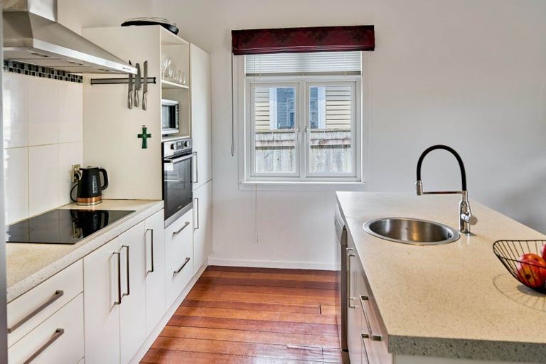 Photo of property in 62 Heretaunga Street, Petone, Lower Hutt, 5012