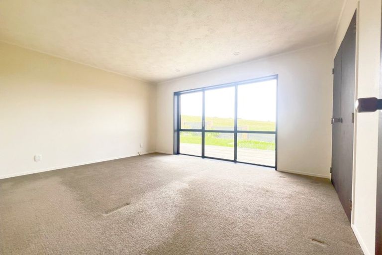 Photo of property in 34 Charles Dickens Drive, Mellons Bay, Auckland, 2014