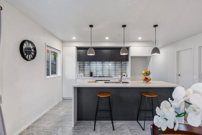 Photo of property in 9 Jeroboam Loop, Kumeu, 0810