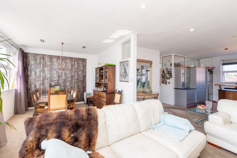 Photo of property in 233 Riddiford Street, Newtown, Wellington, 6021