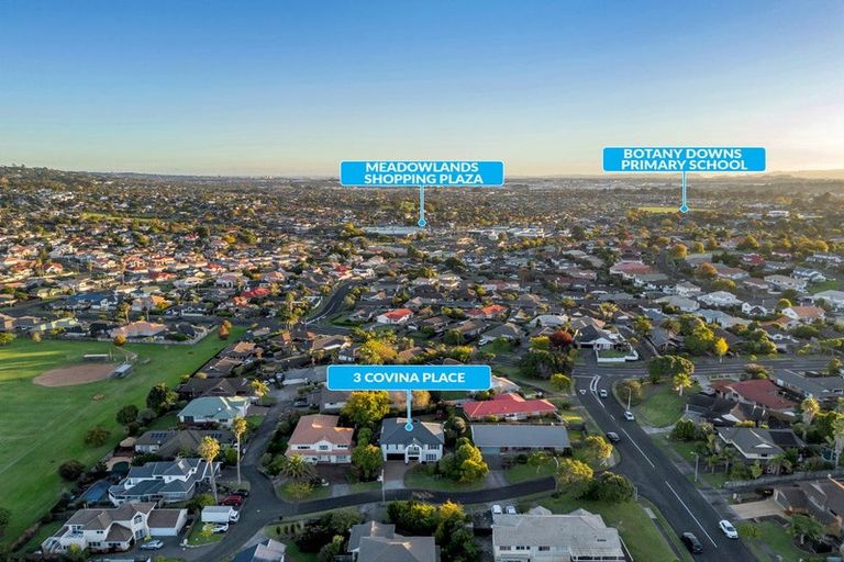 Photo of property in 3 Covina Place, Somerville, Auckland, 2014