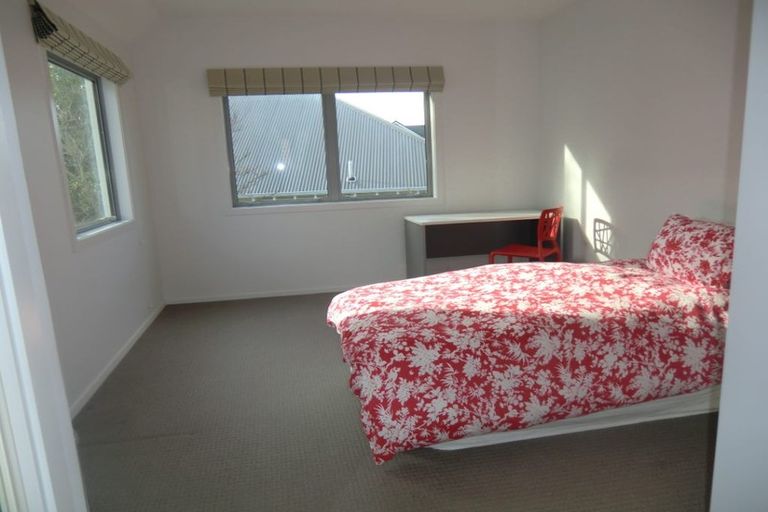Photo of property in 2/106 Leinster Road, Merivale, Christchurch, 8014