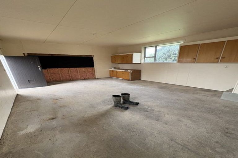 Photo of property in 76 Miller Road, Momona, Outram, 9073