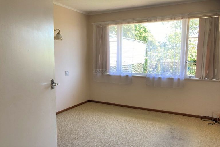 Photo of property in 75 Mould Street, Waitara, 4320