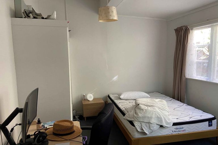 Photo of property in 5 Hadfield Terrace, Kelburn, Wellington, 6012