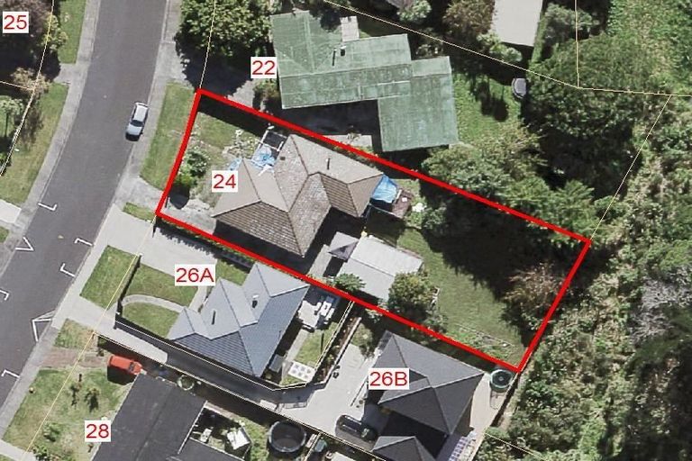 Photo of property in 24 Finlow Drive, Te Atatu South, Auckland, 0610