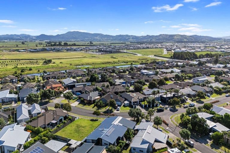 Photo of property in 39 Nautilus Drive, Papamoa Beach, Papamoa, 3118