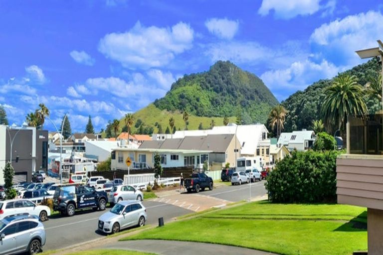 Photo of property in 25 May Street, Mount Maunganui, 3116