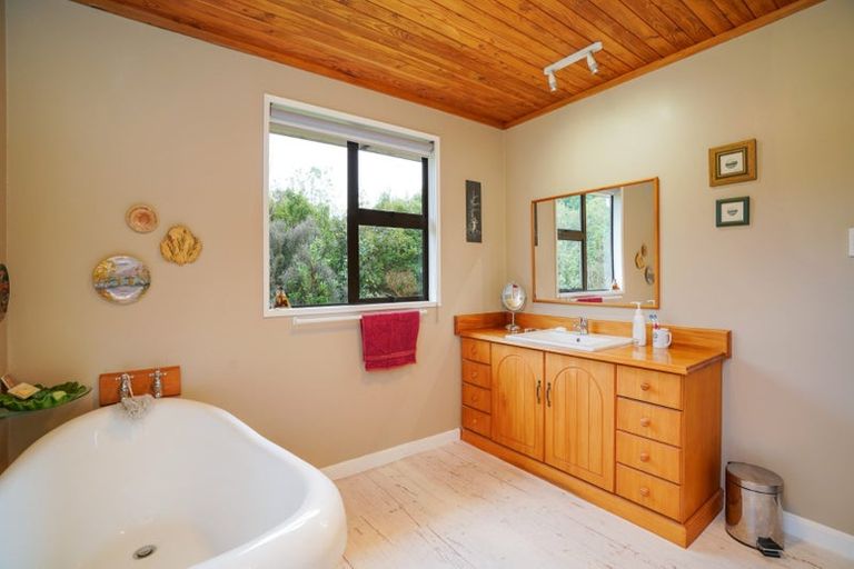 Photo of property in 181 Marama Avenue North, Otatara, Invercargill, 9879