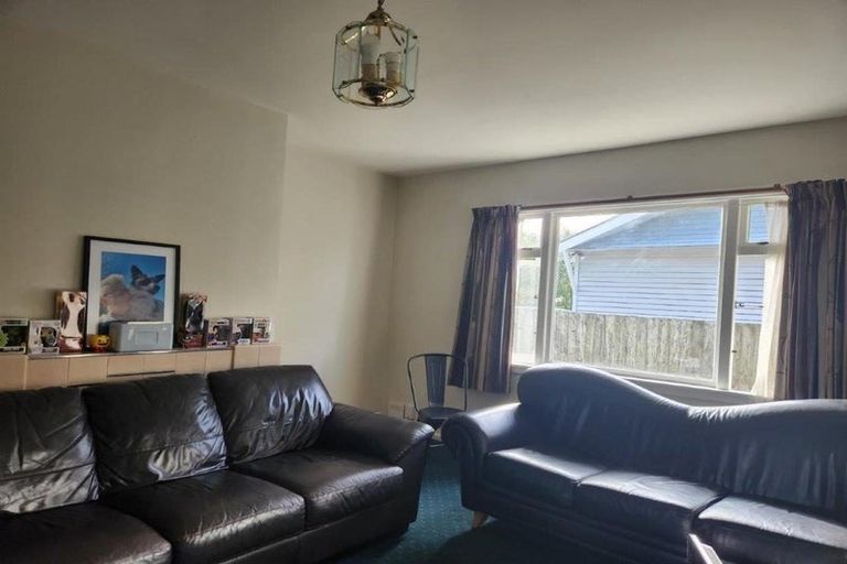 Photo of property in 71 Bretts Road, St Albans, Christchurch, 8052