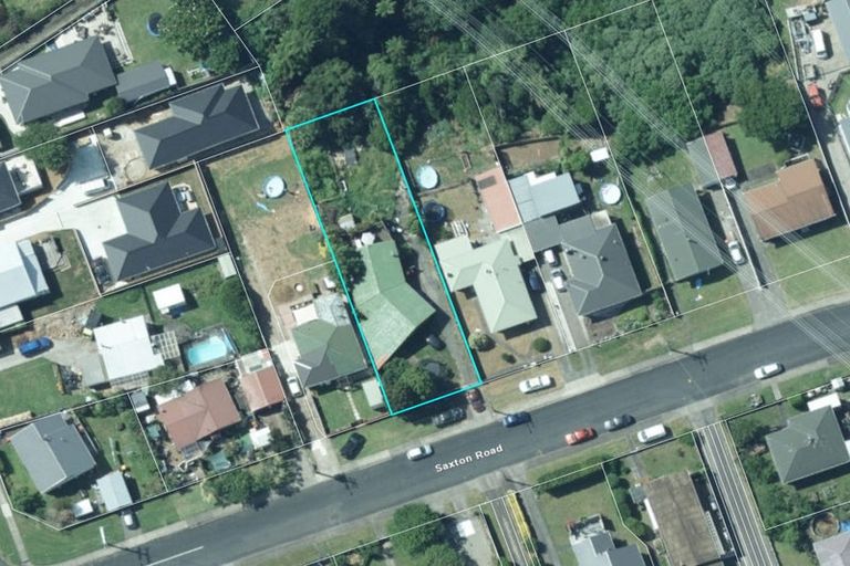 Photo of property in 9 Saxton Road, Upper Vogeltown, New Plymouth, 4310