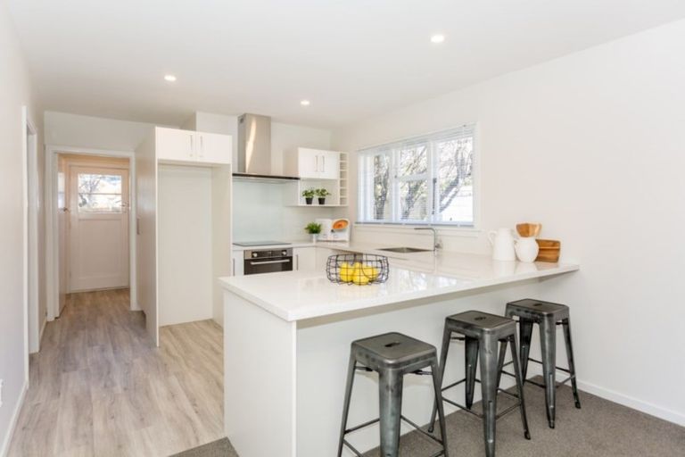 Photo of property in 23 Centaurus Road, Cashmere, Christchurch, 8022