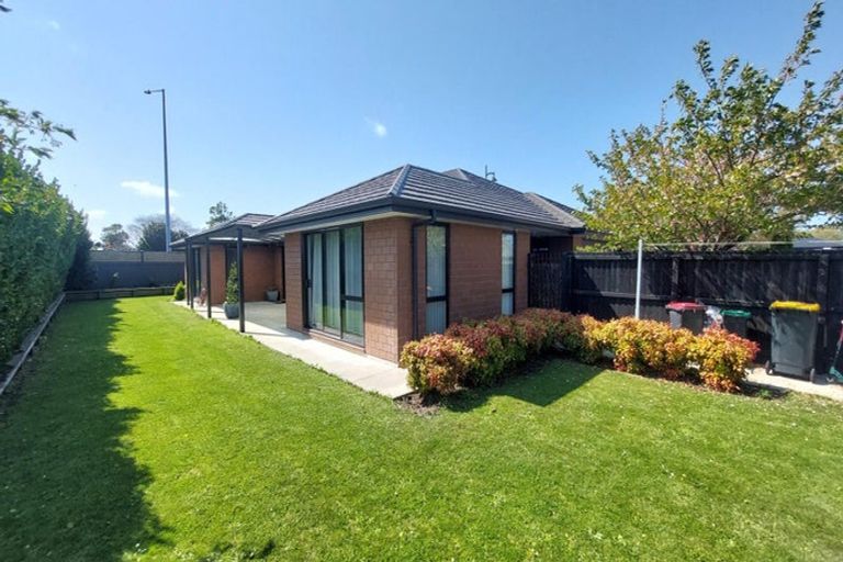 Photo of property in 19 Mcdermott Place, Halswell, Christchurch, 8025