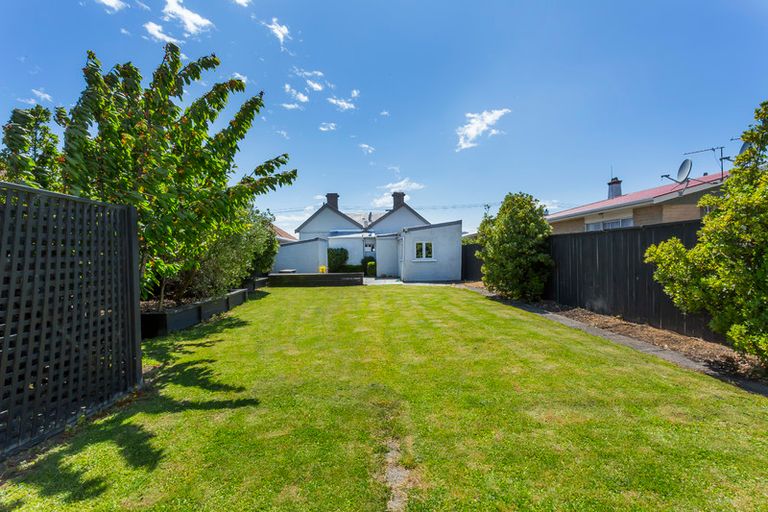 Photo of property in 10 Grove Street, Saint Kilda, Dunedin, 9012