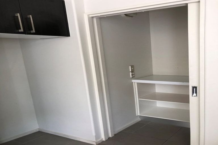 Photo of property in 545 Barbadoes Street, Edgeware, Christchurch, 8013