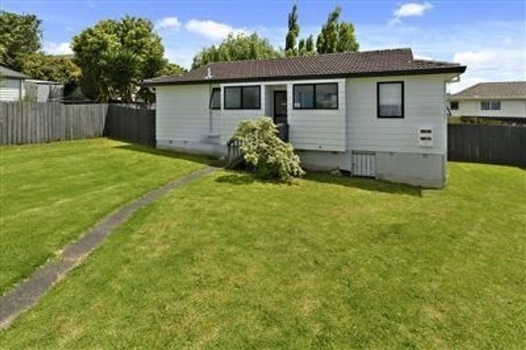 Photo of property in 22 Janese Place, Weymouth, Auckland, 2103