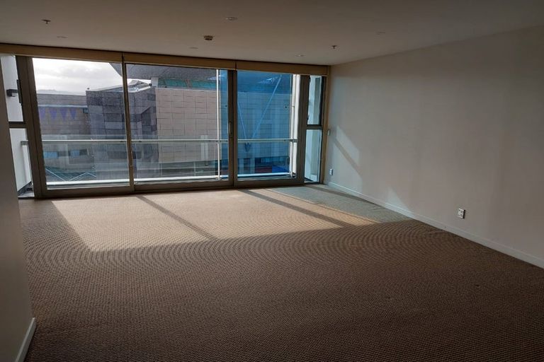 Photo of property in Portal Apartments, 7a/42 Cable Street, Te Aro, Wellington, 6011