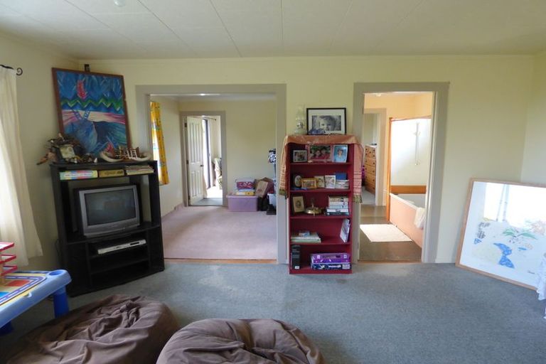 Photo of property in 121c Waimate North Road, Kerikeri, 0293