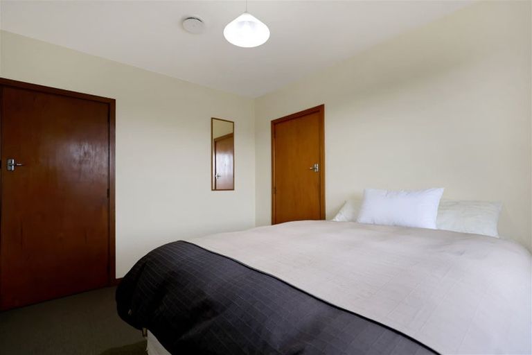 Photo of property in 1 Smitheram Street, Allenton, Ashburton, 7700