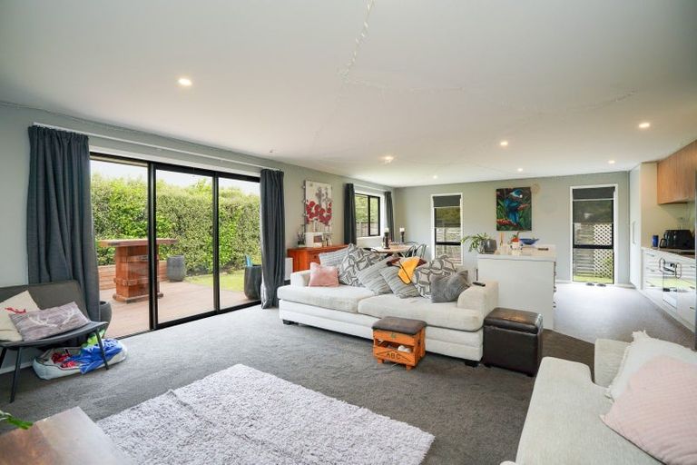 Photo of property in 19 Dallard Way, Waikiwi, Invercargill, 9810