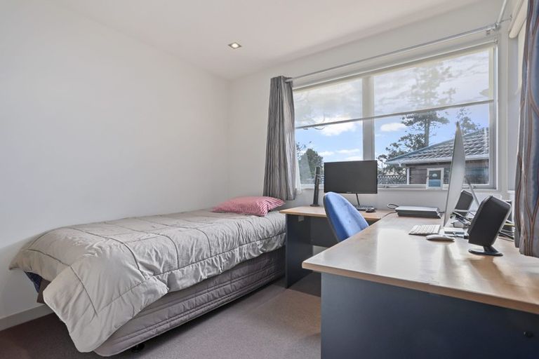 Photo of property in 229b Titirangi Road, Titirangi, Auckland, 0604