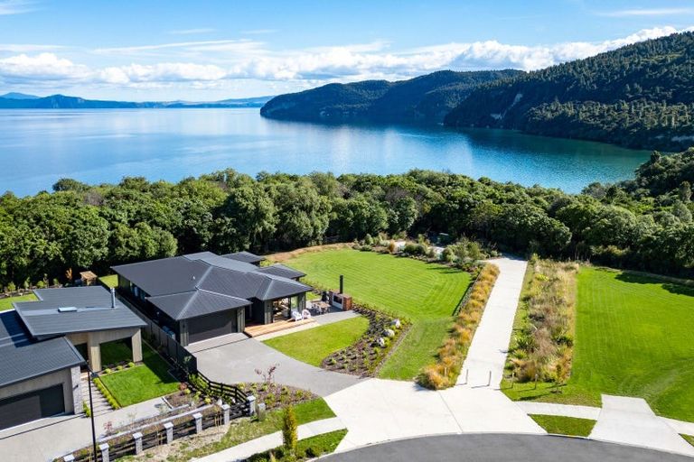 Photo of property in 56 Seven Oaks Drive, Kinloch, 3377