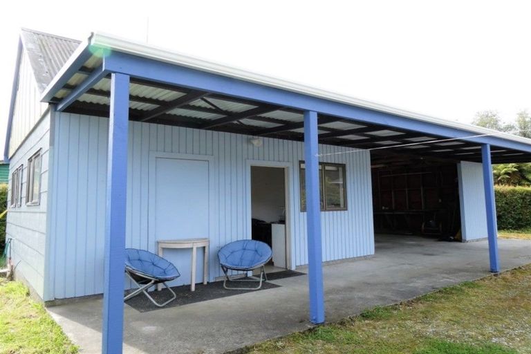 Photo of property in 25 Dents Road, Kaniere, Hokitika, 7811