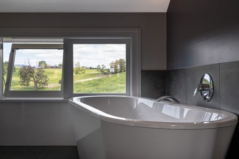 Photo of property in 74 Norwegian Road, Rotoorangi, Cambridge, 3495